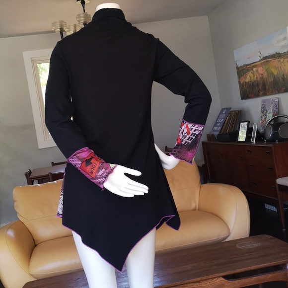 Chagall asymmetric hem tunic - Picture 5 of 10